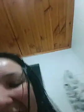 Snapshot of cherry_beautiful chatting on July 9, 2026, 12:11 am cherry beautiful online show from July 9, 2026, 12:11 am