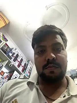 Snapshot of Subham2xx chatting on July 7, 2026, 1:25 pm Subham2xx online show from July 7, 2026, 1:25 pm