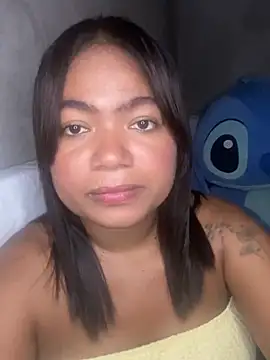 Snapshot of Melody_1997 chatting on July 16, 2026, 4:42 am Melody 1997 online show from July 16, 2026, 4:42 am