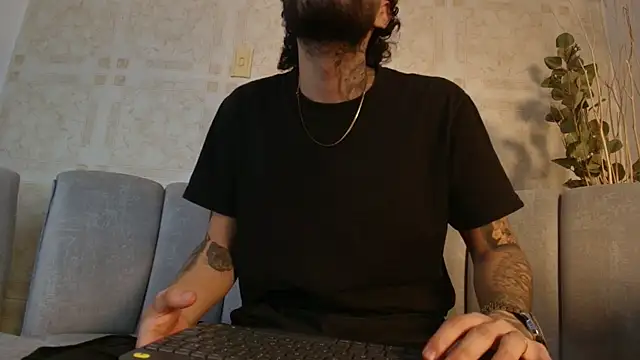pablo veelez online show from July 10, 2026, 11:43 am