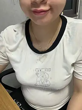Snapshot of Genshin_love chatting on July 10, 2026, 2:55 am Genshin love online show from July 10, 2026, 2:55 am