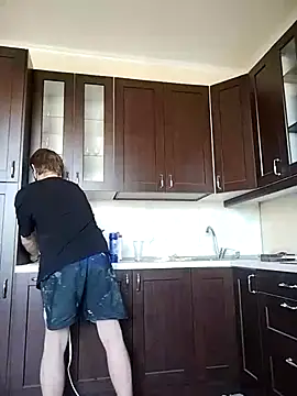 Snapshot of Tiler-cat chatting on July 15, 2026, 1:51 pm Tiler-cat online show from July 15, 2026, 1:51 pm