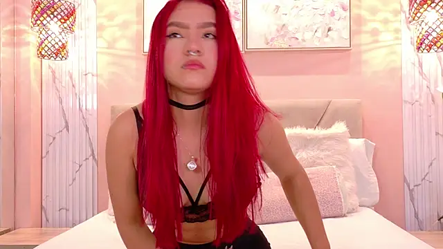 Snapshot of EmilyCarter02_ chatting on July 12, 2026, 1:34 pm EmilyCarter02 online show from July 12, 2026, 1:34 pm