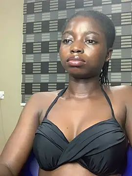 Snapshot of petiteebonyxx chatting on July 15, 2026, 8:16 pm petiteebonyxx online show from July 15, 2026, 8:16 pm