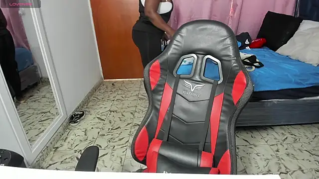 LupeAdams online show from March 15, 2026, 10:06 pm