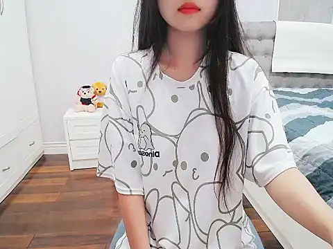 Snapshot of Love-sweets2 chatting on July 16, 2026, 5:48 am Love-sweets2 online show from July 16, 2026, 5:48 am