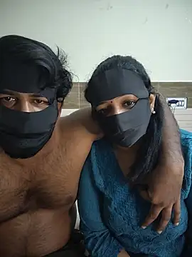 Snapshot of Fantacycouples chatting on July 13, 2026, 5:01 pm Fantacycouples online show from July 13, 2026, 5:01 pm