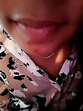 Snapshot of Your_Ritvi chatting on July 14, 2026, 8:41 am Your Ritvi online show from July 14, 2026, 8:41 am