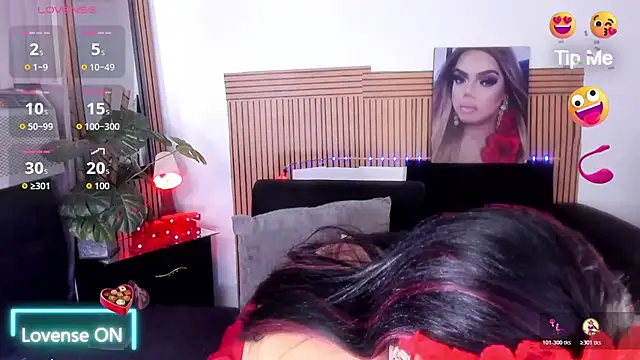 Snapshot of isabelleandbrand chatting on November 28, 2025, 1:22 pm isabelleandbrand online show from November 28, 2025, 1:22 pm