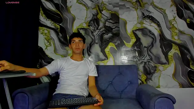 efrain boy online show from July 12, 2026, 5:52 am