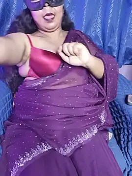 Snapshot of Indu-23 chatting on July 15, 2026, 6:04 pm Indu-23 online show from July 15, 2026, 6:04 pm