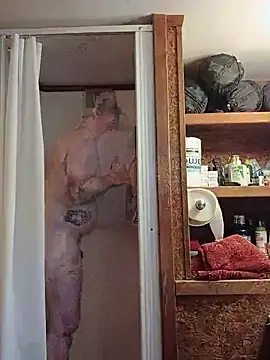 Snapshot of Riggshans chatting on July 21, 2026, 12:35 am Riggshans online show from July 21, 2026, 12:35 am