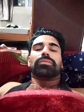 Snapshot of Luckyrajput2323 chatting on July 18, 2026, 8:39 pm Luckyrajput2323 online show from July 18, 2026, 8:39 pm