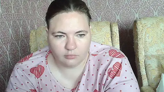 Snapshot of AlbertaAndSharon chatting on July 14, 2026, 7:46 am AlbertaAndSharon online show from July 14, 2026, 7:46 am