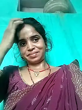 Snapshot of Simran_Love143 chatting on July 16, 2026, 12:24 pm Simran Love143 online show from July 16, 2026, 12:24 pm