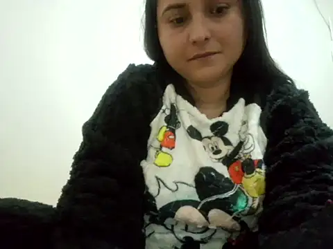 Snapshot of abril9393 chatting on July 19, 2026, 12:52 am abril9393 online show from July 19, 2026, 12:52 am
