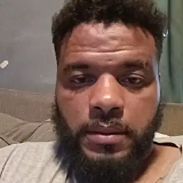 Snapshot of Kingcush32 chatting on July 16, 2026, 10:29 pm Kingcush32 online show from July 16, 2026, 10:29 pm