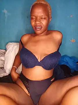 Lushmiam online show from July 25, 2026, 1:46 am