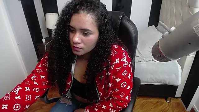 Snapshot of aurora_scott chatting on July 17, 2026, 10:18 pm aurora scott online show from July 17, 2026, 10:18 pm