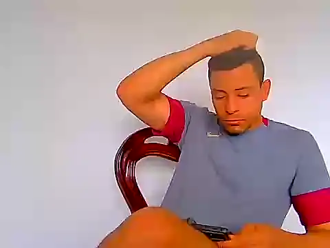 Cris LaCobra  online show from July 26, 2026, 4:58 pm