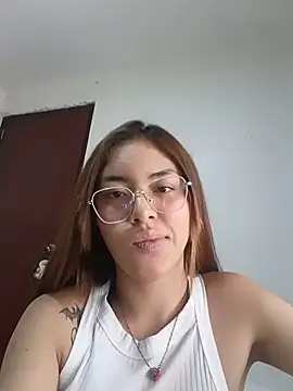 Snapshot of Madison-Wilson chatting on July 23, 2026, 7:43 pm Madison-Wilson online show from July 23, 2026, 7:43 pm