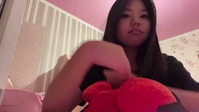 Snapshot of JohannaMickiewicz chatting on July 22, 2026, 4:09 pm JohannaMickiewicz online show from July 22, 2026, 4:09 pm