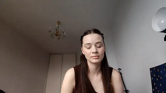 Snapshot of TiffanyKosa chatting on July 21, 2026, 8:15 am TiffanyKosa online show from July 21, 2026, 8:15 am