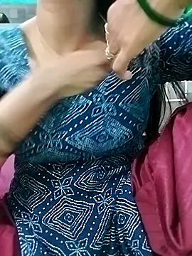 Lovely-Pihu online show from July 21, 2026, 7:10 am