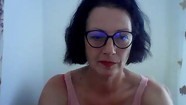 Snapshot of Arina9652 chatting on August 2, 2026, 1:42 pm Arina9652 online show from August 2, 2026, 1:42 pm