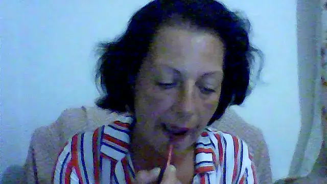 Snapshot of Arina9652 chatting on July 28, 2026, 9:36 pm Arina9652 online show from July 28, 2026, 9:36 pm