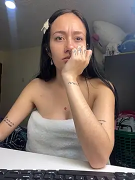 ana isabella online show from July 21, 2026, 7:26 pm