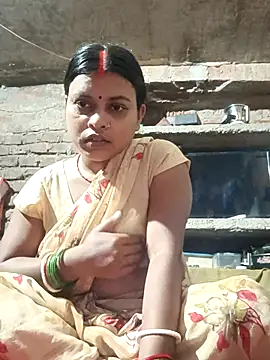 Snapshot of Neha2Cpl chatting on August 1, 2026, 6:28 pm Neha2Cpl online show from August 1, 2026, 6:28 pm