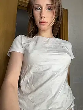 Snapshot of LilyLun chatting on July 25, 2026, 11:38 am LilyLun online show from July 25, 2026, 11:38 am