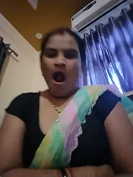 Snapshot of Srishty_2001 chatting on July 25, 2026, 12:11 pm Srishty 2001 online show from July 25, 2026, 12:11 pm
