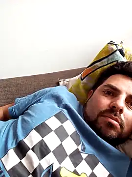 robredoj online show from October 31, 2025, 7:32 pm