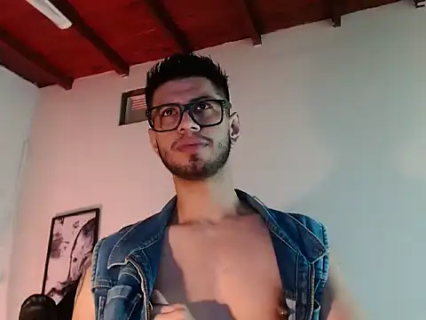 Snapshot of Colby_smit_ chatting on July 24, 2026, 10:22 am Colby smit online show from July 24, 2026, 10:22 am
