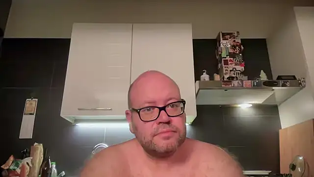 theitalianbear online show from June 30, 2026, 2:44 am