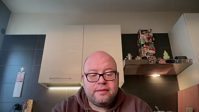 theitalianbear online show from February 24, 2026, 6:14 am