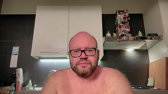 theitalianbear online show from July 12, 2026, 2:34 am