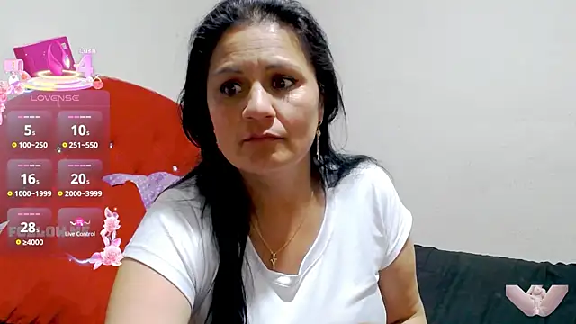 Snapshot of sexy_jhoan88 chatting on December 2, 2025, 11:06 pm sexy jhoan88 online show from December 2, 2025, 11:06 pm