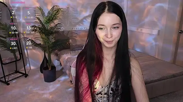 JessicaMeaww online show from July 27, 2026, 9:27 am