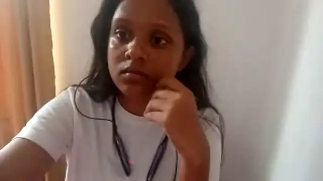Snapshot of AngelisseRose chatting on July 26, 2026, 8:10 am AngelisseRose online show from July 26, 2026, 8:10 am