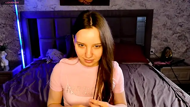 lolytaberryy online show from July 28, 2026, 12:48 pm
