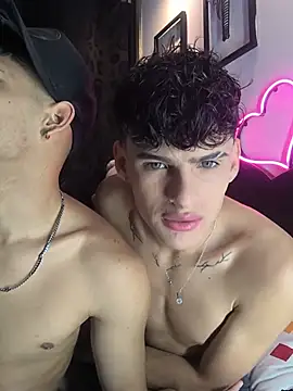 Snapshot of Boys_Eyes chatting on August 1, 2026, 12:30 am Boys Eyes online show from August 1, 2026, 12:30 am