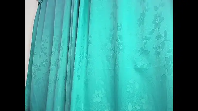 Valeria wintherr online show from July 29, 2026, 5:17 am