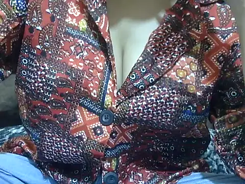 Snapshot of lush_mukuu chatting on August 5, 2026, 5:12 am lush mukuu online show from August 5, 2026, 5:12 am