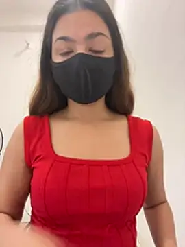devilqueen06 online show from August 6, 2026, 10:21 am