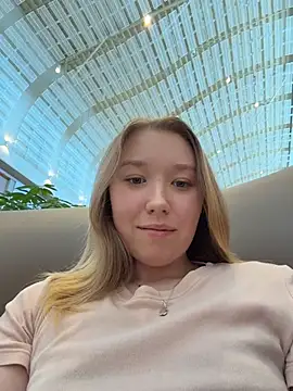 Snapshot of -NaughtyAngel- chatting on August 4, 2026, 7:24 am -NaughtyAngel- online show from August 4, 2026, 7:24 am