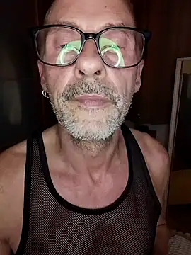 Snapshot of Elojete0 chatting on August 5, 2026, 12:37 am Elojete0 online show from August 5, 2026, 12:37 am