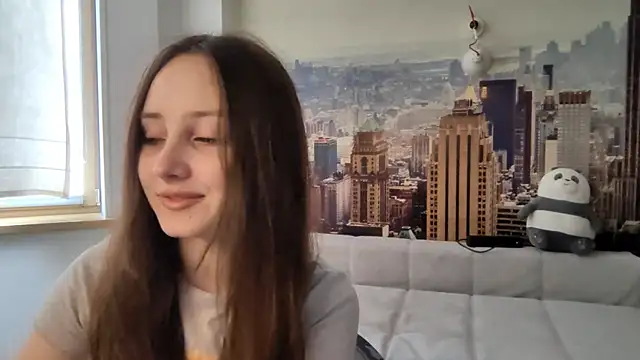 Snapshot of EvaSoShy chatting on August 3, 2026, 8:00 am EvaSoShy online show from August 3, 2026, 8:00 am